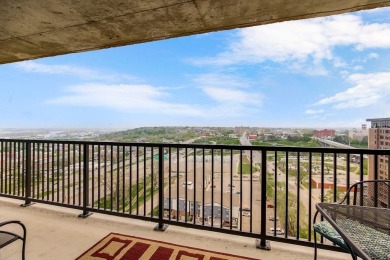 LOCATION! LOCATION! LOCATION! Close to professional schools and