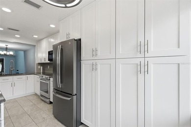 Welcome to Brooker Creek Villas, where maintenance-free living - photo 18