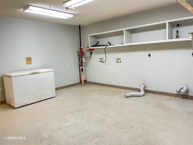 Click our 3D TOUR link! Great price on this versatile property