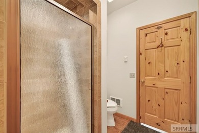 A rare opportunity to own one of Island Park's premier legacy - photo 32