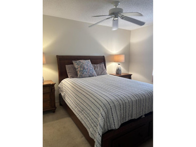 2 bed/ 2 bath plus den condo in Pristine Pines of Boca Lago - photo 10