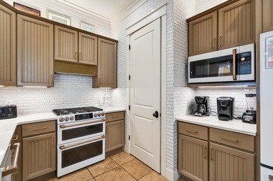 Experience the quintessential Florida lifestyle in this - photo 15