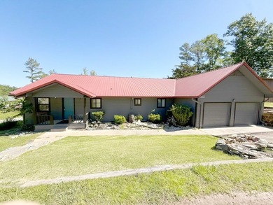 Lake Front!!! Turnkey House - Sold furnished with everything - photo 17