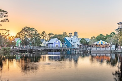 Experience the quintessential Florida lifestyle in this - photo 30