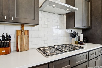 Luxury Living with Breathtaking Views in Mystic Shores Nestled - photo 37