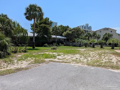 Located in Villa Sabine Subdivision on a large corner lot with - photo 45