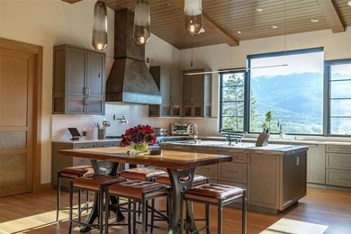 Crossroads is one of the finest custom estates in the Colorado - photo 9