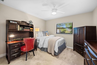 Priced to Sell! This is your Opportunity in Jacaranda Country - photo 24