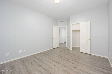 STUNNING VIEWS OF THE ENTIRE VALLEY!! Situated in a quaint - photo 37