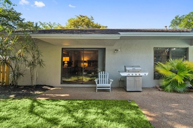 Priced to Sell! This is your Opportunity in Jacaranda Country - photo 45