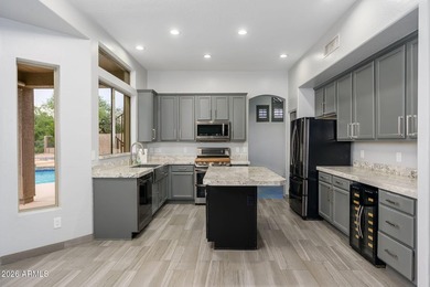 STUNNING VIEWS OF THE ENTIRE VALLEY!! Situated in a quaint - photo 56