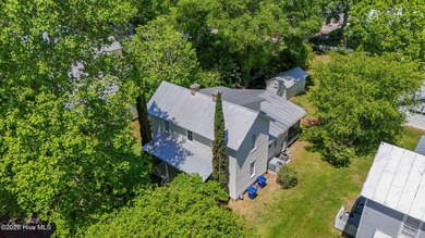 Welcome to 409 Elliott Street in the charming Edenton -- a home - photo 4