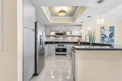 Beautifully updated 3rd floor unit. Gorgeous Intracoastal views - photo 8