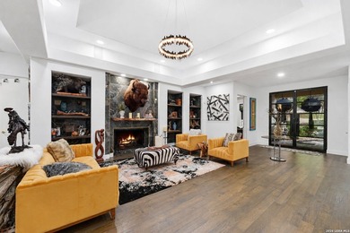 Welcome to this stunning 7 bedroom modern sanctuary in San - photo 4