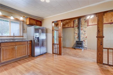 Welcome to 184 Bennett Avenue - A Beautifully Updated Ranch with - photo 12