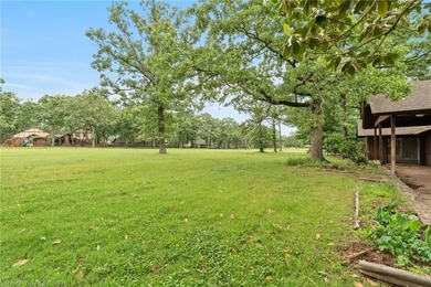 Welcome home to 1808 Bramble Brae, where comfort meets classic - photo 13