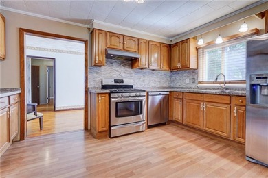 Welcome to 184 Bennett Avenue - A Beautifully Updated Ranch with - photo 14