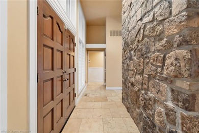 Welcome home to 1808 Bramble Brae, where comfort meets classic - photo 14