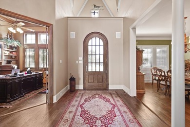 Welcome to 2021 Kings Pass, an exquisite luxury residence - photo 5