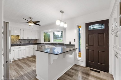 Welcome home to 1808 Bramble Brae, where comfort meets classic - photo 19