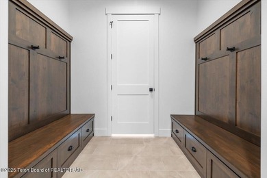 Discover elevated mountain living in this brand-new custom home - photo 23