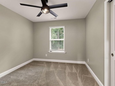 Welcome to 144 Orchard Peach Road, where comfort, convenience - photo 23