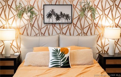 Stunning remodeled top-floor condo in a prime Lake Ozark - photo 27
