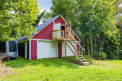 This Recently Updated Seasonal Cottage offers Plenty of Privacy - photo 8