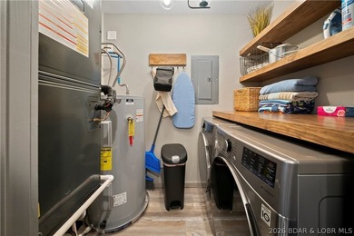 Stunning remodeled top-floor condo in a prime Lake Ozark - photo 31