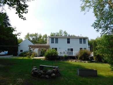 Custom built Cape that's hidden on 5.56 acres! Long driveway for - photo 1