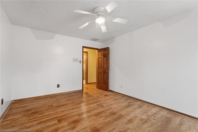 Welcome home to 1808 Bramble Brae, where comfort meets classic - photo 32