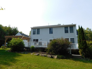 Custom built Cape that's hidden on 5.56 acres! Long driveway for - photo 2