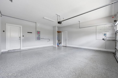 Beautifully built in 2020 and ideally located just moments from - photo 34