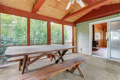 Welcome to 184 Bennett Avenue - A Beautifully Updated Ranch with - photo 35