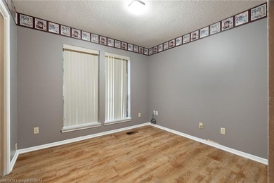 Welcome home to 1808 Bramble Brae, where comfort meets classic - photo 36