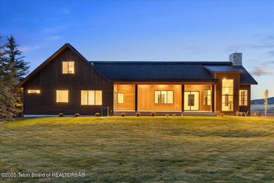 Discover elevated mountain living in this brand-new custom home - photo 37