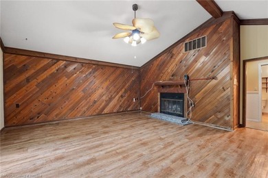 Welcome home to 1808 Bramble Brae, where comfort meets classic - photo 40