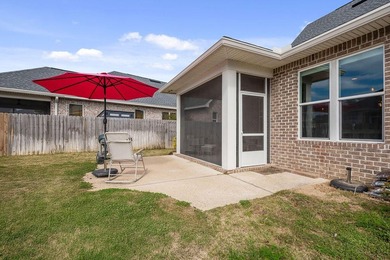 Located in beautiful Valparaiso, Florida -- a charming home - photo 41