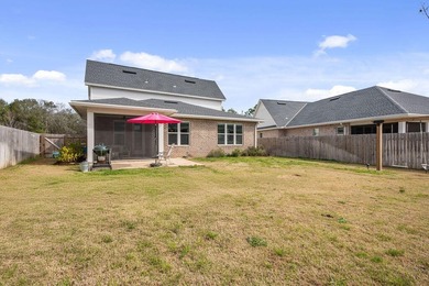 Located in beautiful Valparaiso, Florida -- a charming home - photo 43