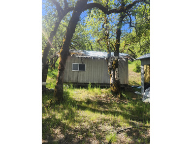 This beauty has it all, private 40 acres with gorgeous views of - photo 9