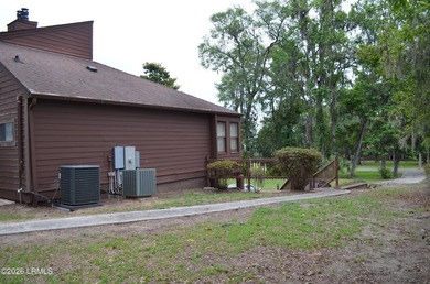 Conveniently located in the sought-after Dowlingwood community - photo 14