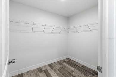 Welcome to this beautifully maintained 2021-built pool home - photo 21
