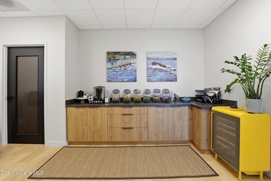 Ideal for an owner-user seeking a strategic headquarters or an - photo 22