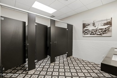 Ideal for an owner-user seeking a strategic headquarters or an - photo 29