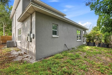 Virtually Staged. Welcome to this beautifully designed three - photo 33