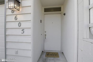 Just a few steps away from private neighborhood dock access on - photo 47