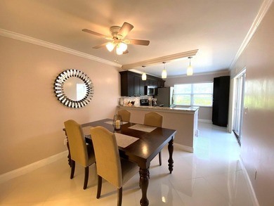 Beautiful upgraded townhome, from the time you walk in you are - photo 8