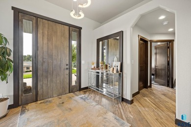 Luxury Living on Red Rocks Golf Course Modern elegance meets - photo 16