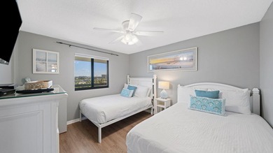 Unobstructed Emerald Gulf views from the 8th floor, income on - photo 17