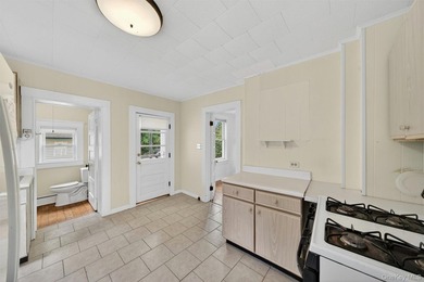 This 3-bedroom, 2-bath home offers a great opportunity for - photo 20